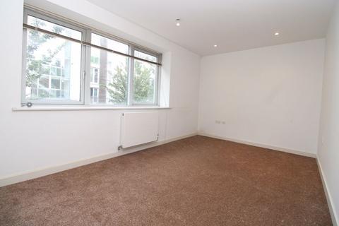 1 bedroom flat for sale, Castle Lane, Bedford MK40