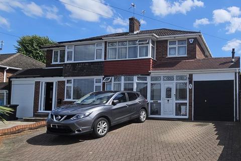 3 bedroom semi-detached house for sale, Camberley Crescent, Wolverhampton WV4