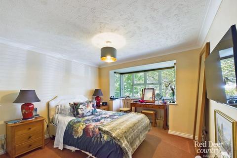 2 Ellicombe Meadow, Minehead, TA24 6LH