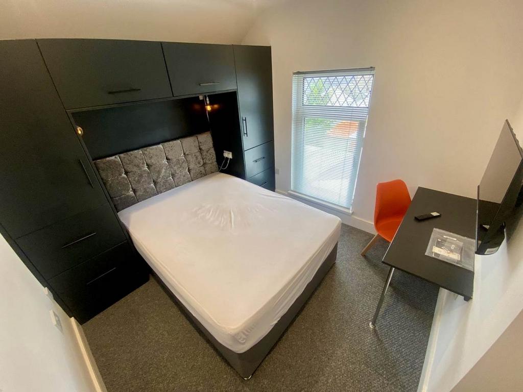 5fafca9f-4059-4e86-a