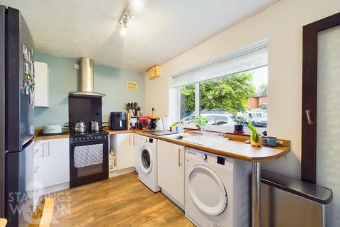 2 bedroom property for sale, Burgess Way, Brooke, Norwich