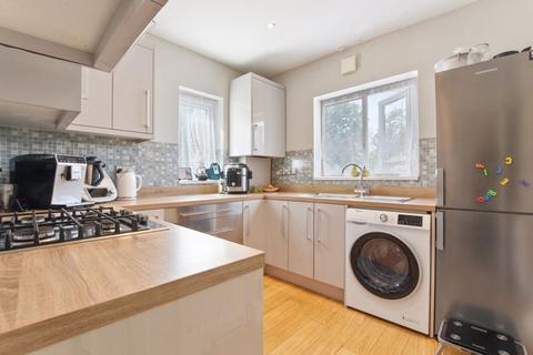 8 Ranmoor Gardens, Harrow, HA1 1UQ