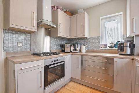 8 Ranmoor Gardens, Harrow, HA1 1UQ