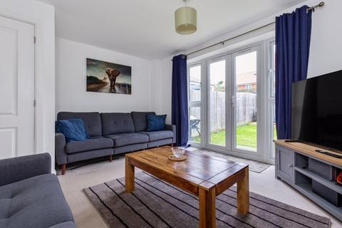 2 Dunlin Close, Emsworth, PO10 7GU