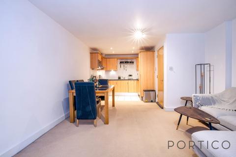 1 bedroom apartment to rent, Hardwicks Square, Wandsworth