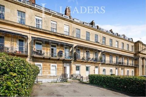 1 bedroom flat to rent, Suffolk Square