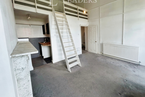 1 bedroom flat to rent, Suffolk Square