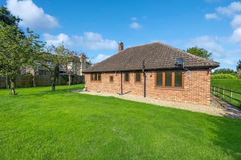 3 bedroom detached bungalow to rent, Church Street, Cambridge CB23