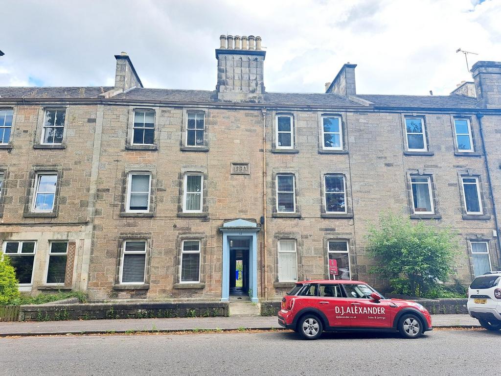 Newhouse, Stirling, Stirlingshire, FK8 2 bed flat £1,065 pcm (£246 pw)