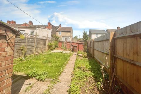 3 bedroom terraced house to rent, Albert Road, Wellingborough, NN8 1EN