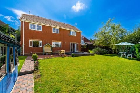 4 bedroom detached house for sale, Heather Court, Quakers Yard, Treharris, CF46 5RP