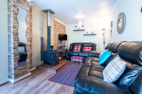 5 bedroom detached house for sale, Heather Court, Quakers Yard, Treharris, CF46 5RP