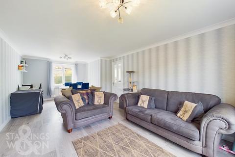 3 bedroom end of terrace house for sale, Howe Lane, Poringland, Norwich