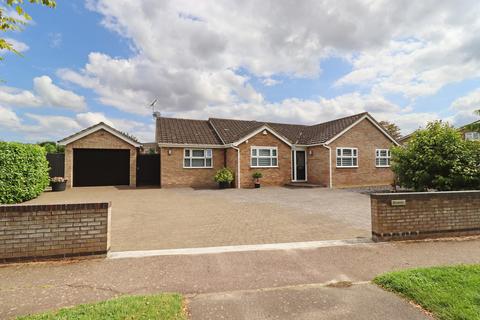 4 bedroom detached bungalow for sale, Rembrow Road, Capel St. Mary