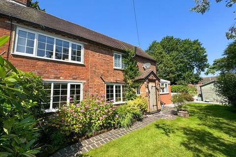 3 bedroom character property for sale, Stewkley Road, Leighton Buzzard LU7