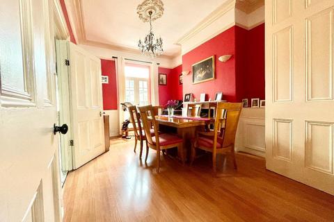 4 bedroom semi-detached house for sale, North Avenue, Ramsgate, Kent, CT11 9BT