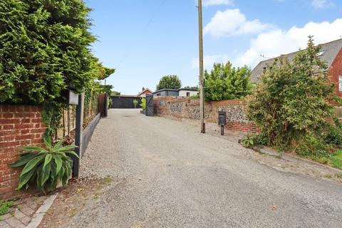 5 bedroom detached bungalow for sale, Station Road, St Margarets at Cliffe, Dover, Kent, CT15 6AY