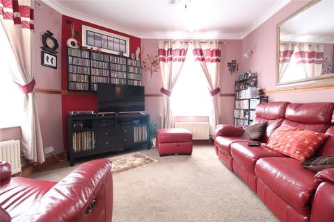 3 bedroom end of terrace house for sale, Kendall Road, Colchester, Essex, CO1