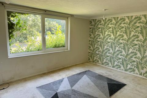 2 bedroom ground floor flat for sale, Rider Court, Beaulieu Road, Hythe, Southampton, Hampshire, SO45