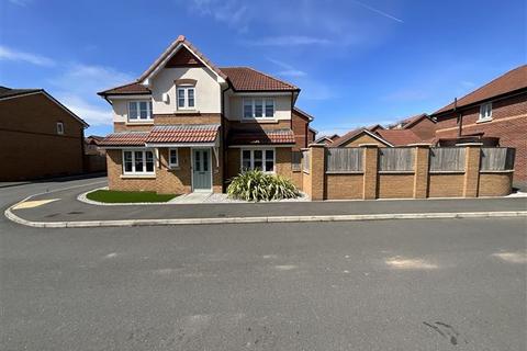 4 bedroom detached house for sale, Sovereign Way, Worksop, S81 7TE