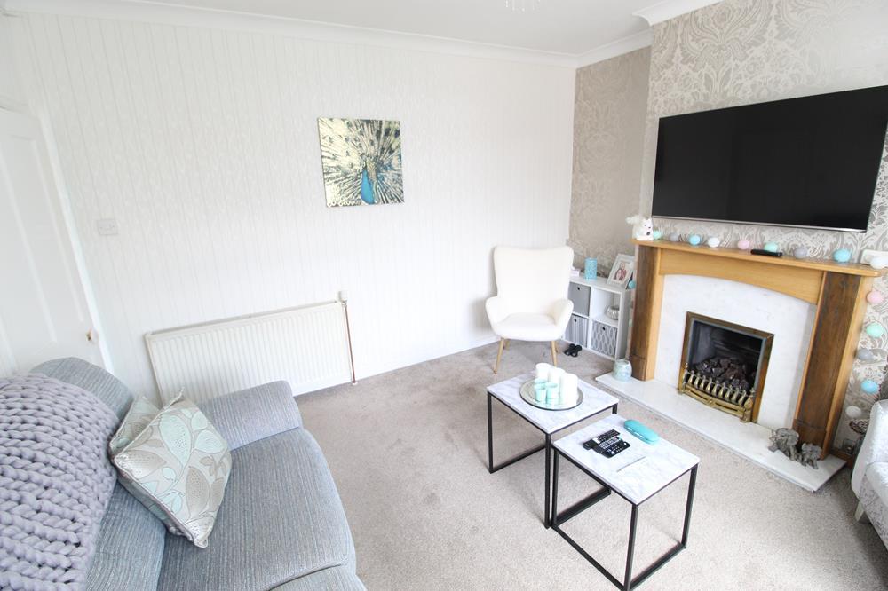 Lounge 3