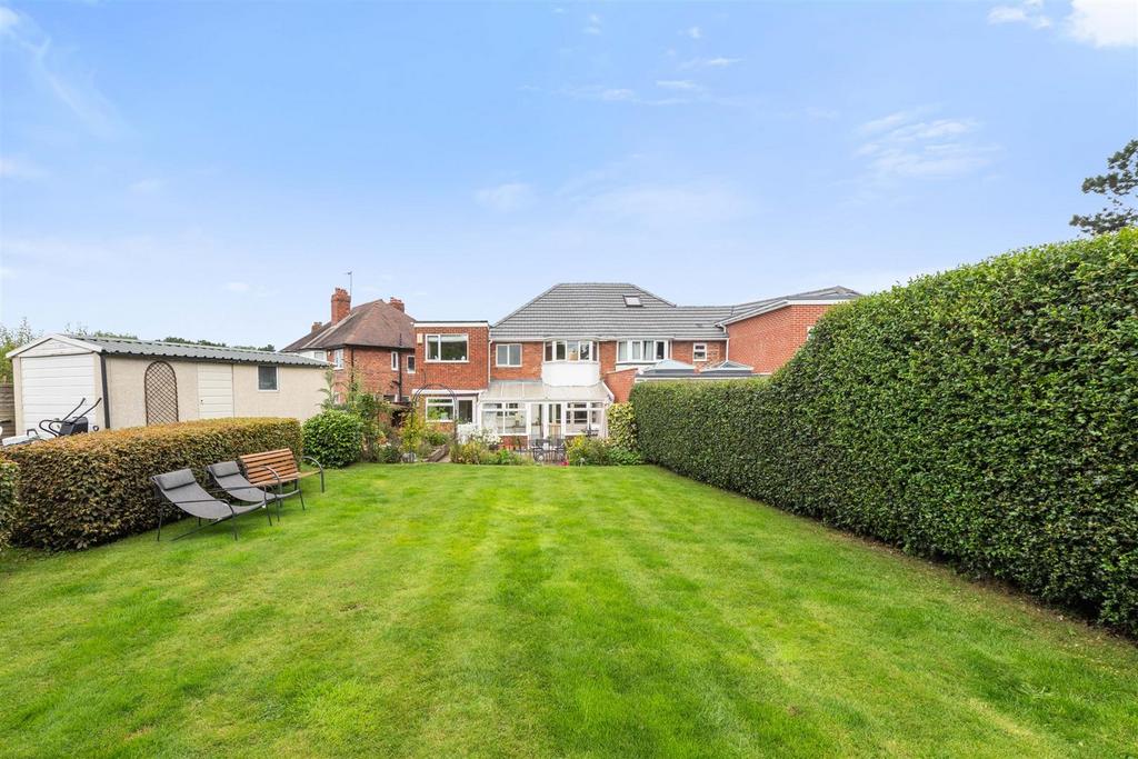 51 Butler Road, Solihull, B92 7 QL 24.jpg