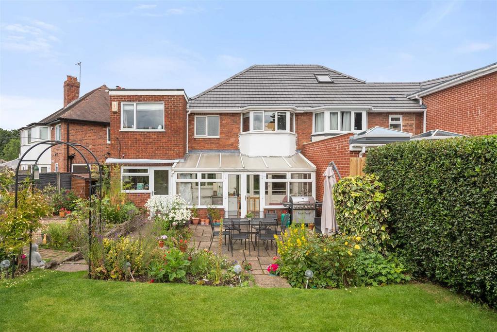 51 Butler Road, Solihull, B92 7 QL 25.jpg