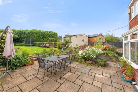 51 Butler Road, Solihull, B92 7QL