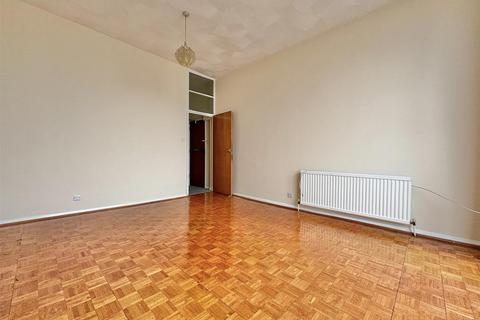 1 bedroom flat for sale, 56-59 Eversfield Place, St. Leonards-On-Sea TN37