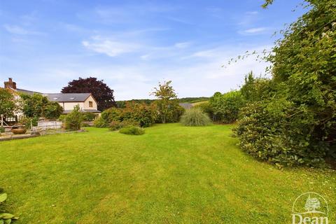 3 bedroom cottage for sale, Varnister, Ruardean