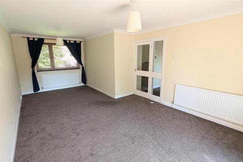 2 bedroom apartment to rent, Castlewood Drive, Fulwood, Sheffield