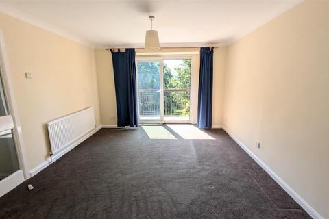 2 bedroom apartment to rent, Castlewood Drive, Fulwood, Sheffield