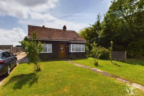 4 bedroom detached bungalow for sale, Orsett Road, Horndon-On-The-Hill, Stanford-Le-Hope