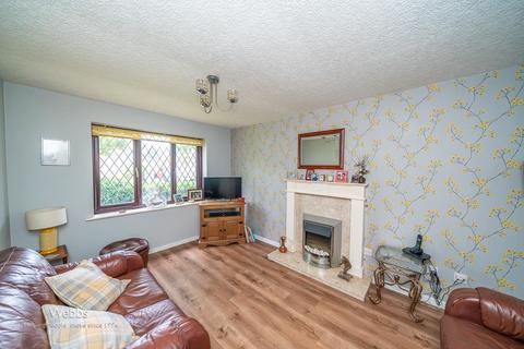 1 bedroom flat for sale, Sandpiper Close, Hednesford, Cannock WS12