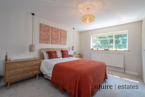 21 Sleets End, Hemel Hempstead, HP1 3JA
