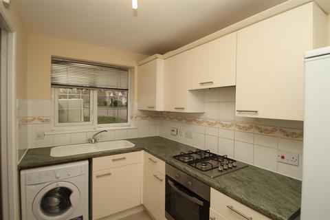 2 bedroom terraced house to rent, Halsey Drive, Hemel Hempstead