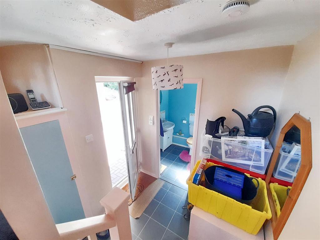 Entrance hall new.jpg