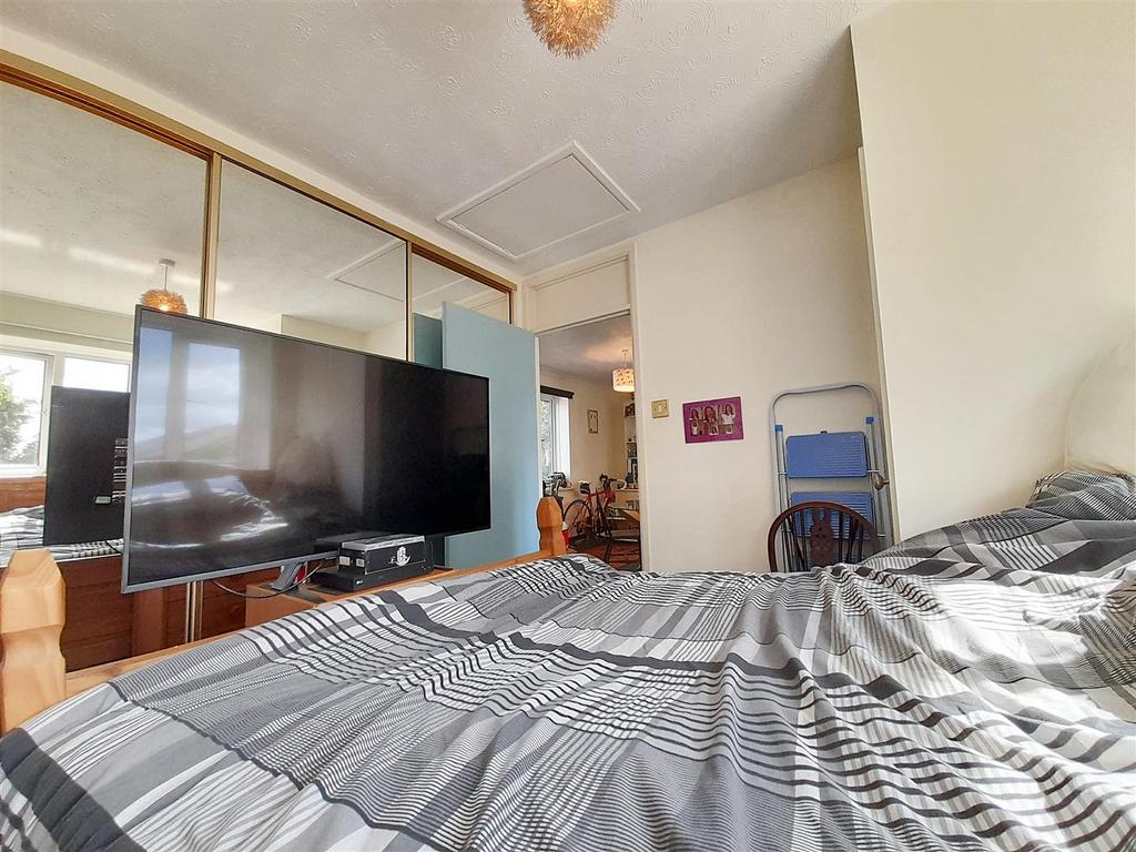 Bedroom b new.jpg