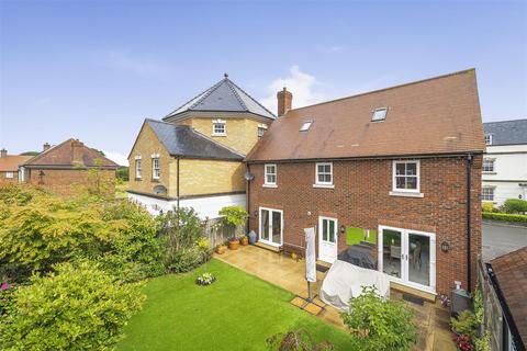 5 bedroom detached house for sale, Southfield Drive, Yeovil