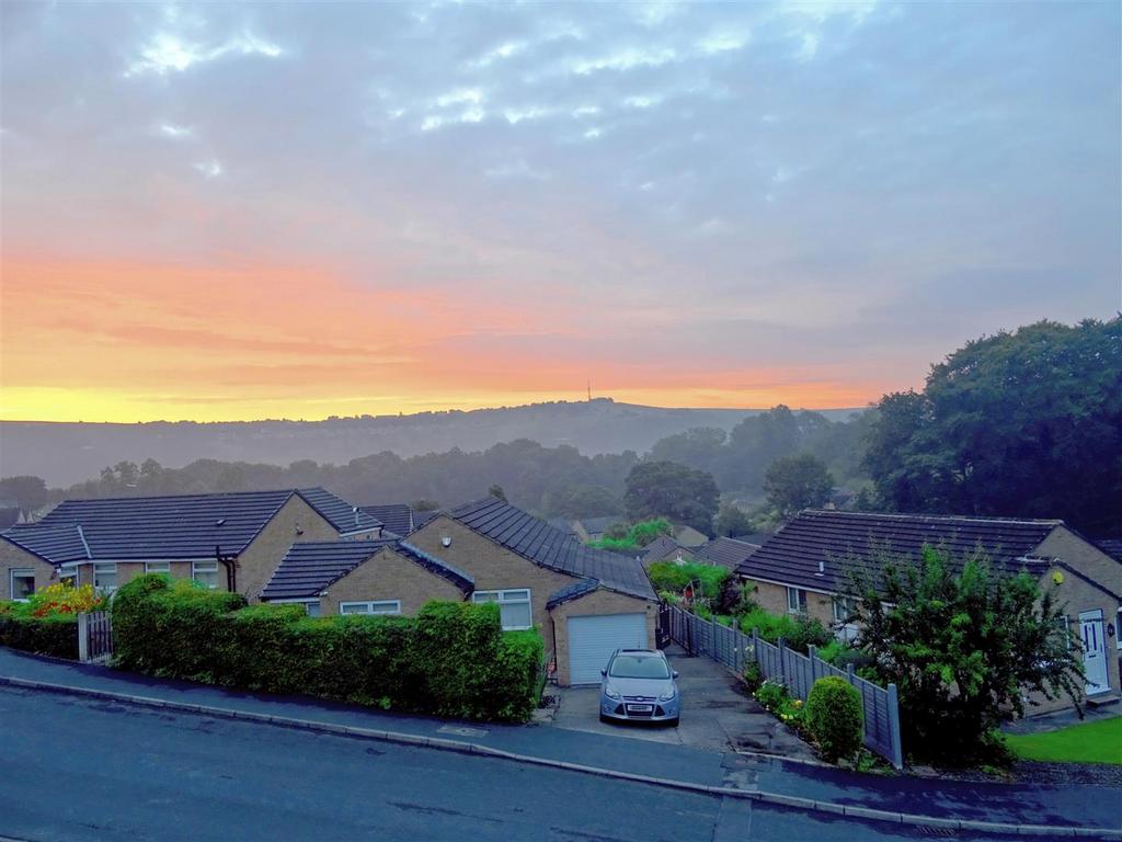 HOUSE VIEW.jpg