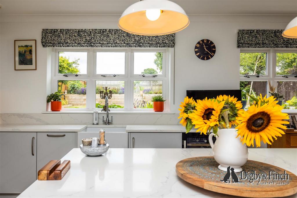 Milburn, Main Street, Tinwell PE9 3 UD-33watermarke