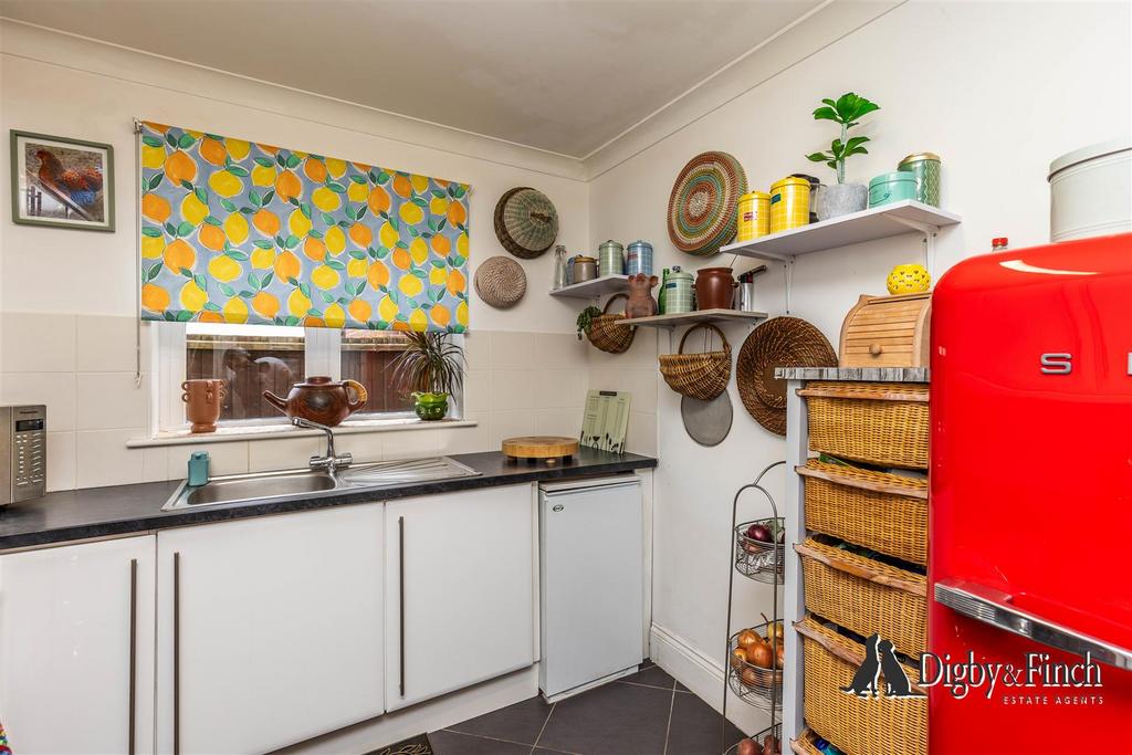 Milburn, Main Street, Tinwell PE9 3 UD-26watermarke