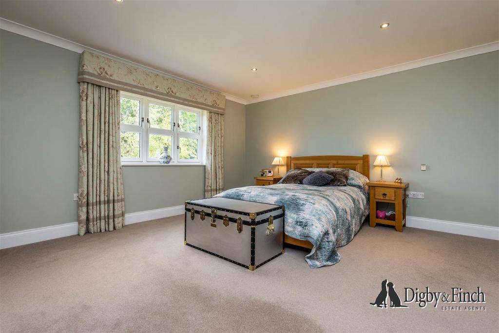 Milburn, Main Street, Tinwell PE9 3 UD-47watermarke