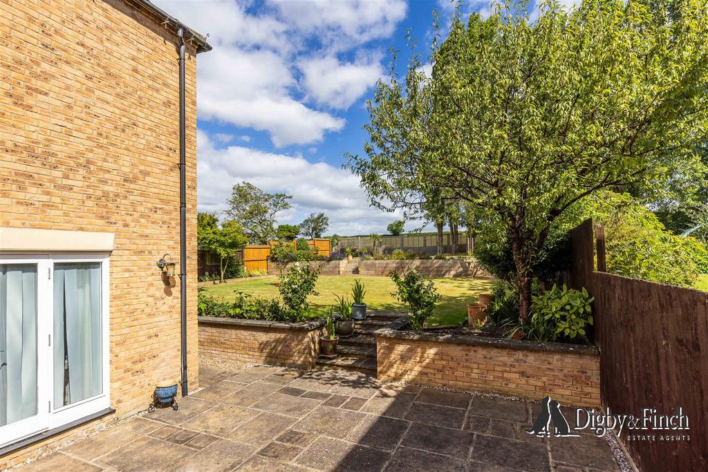 Milburn, Main Street, Tinwell PE9 3 UD-19watermarke