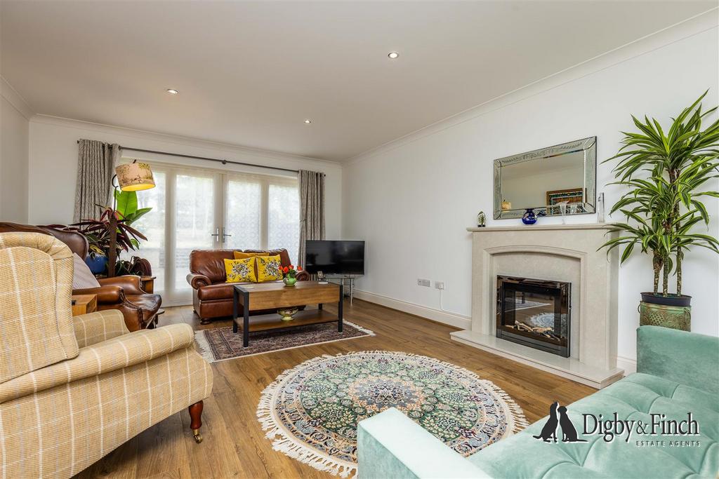 Milburn, Main Street, Tinwell PE9 3 UD-22watermarke