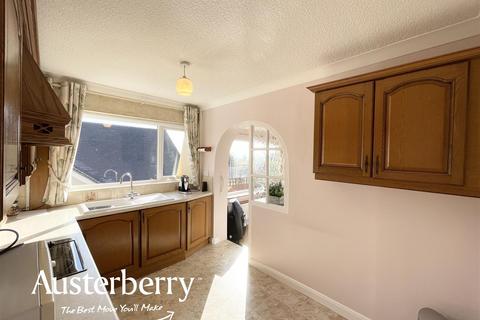 2 bedroom semi-detached bungalow for sale, Golborn Avenue, Stoke-On-Trent ST3