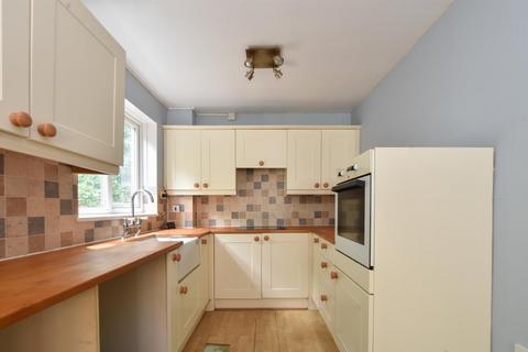 1 bedroom maisonette to rent, Frederick Road, Hastings TN35