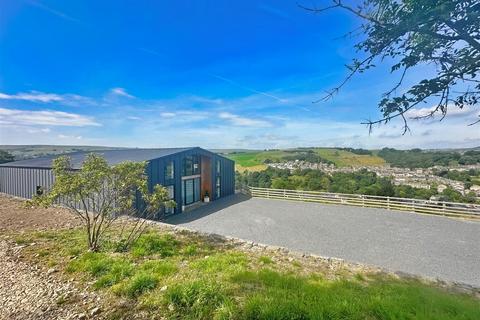 4 bedroom detached house for sale, Black Moor Road, Haworth