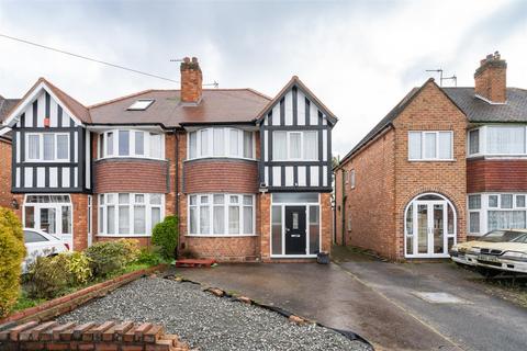 3 bedroom semi-detached house to rent, Moreton Road, Shirley, Solihull