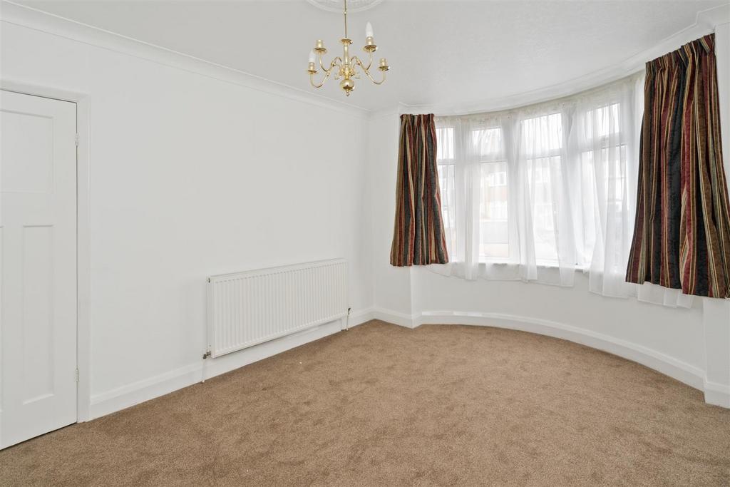 47 Moreton Road-1 Lo.jpg